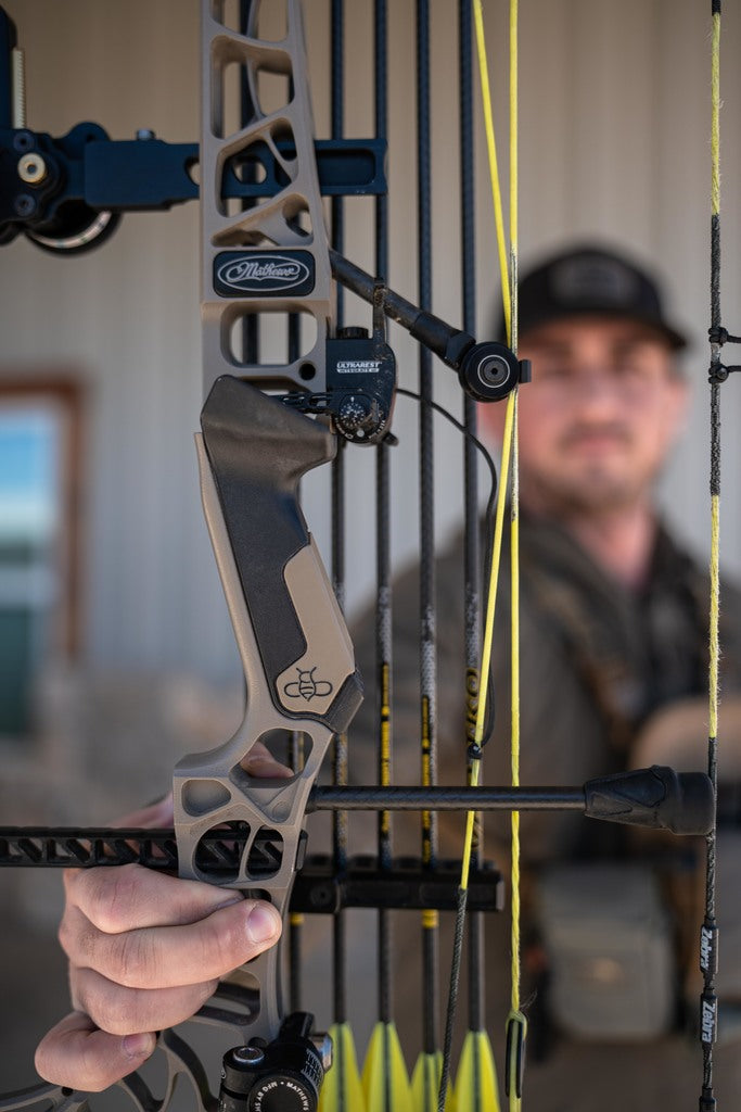 BEEREAL Mathews Grip 2.0 BeeReal Custom